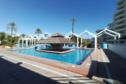 cc4ea0daf114cbb2f4ccbb91b988aa9a - 30