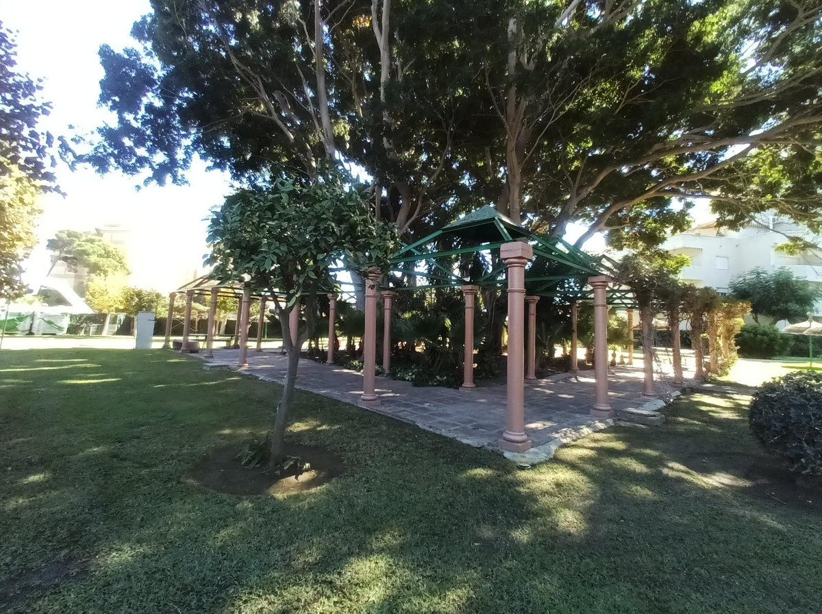 cc4ea0daf114cbb2f4ccbb91b988aa9a - 45