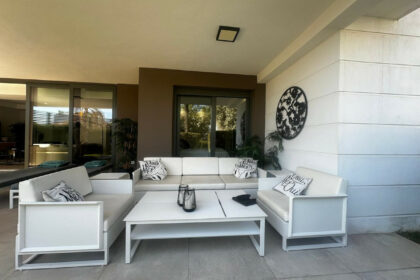 cd1ff8c02b3b8b40542e2f1557331bb4 - 13