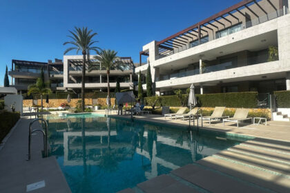 cd1ff8c02b3b8b40542e2f1557331bb4 - 2