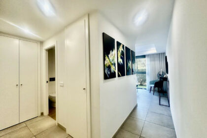 cd1ff8c02b3b8b40542e2f1557331bb4 - 21