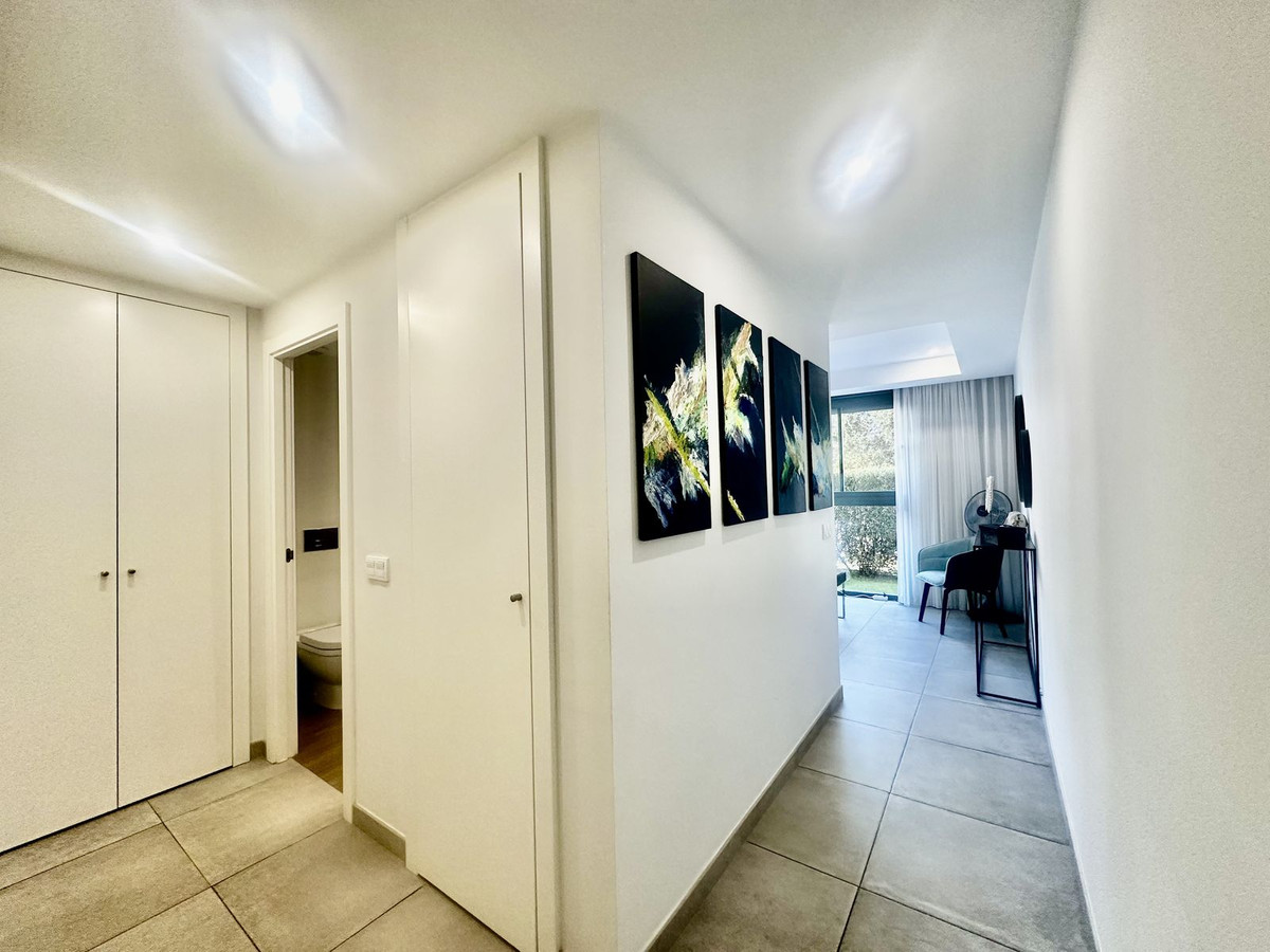 cd1ff8c02b3b8b40542e2f1557331bb4 - 21