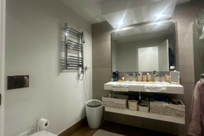 cd1ff8c02b3b8b40542e2f1557331bb4 - 27