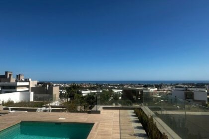 cd1ff8c02b3b8b40542e2f1557331bb4 - 31