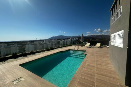 cd1ff8c02b3b8b40542e2f1557331bb4 - 33