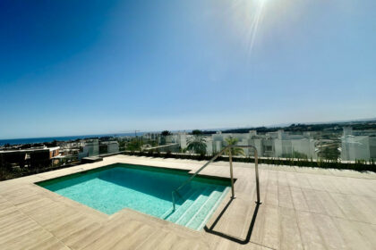 cd1ff8c02b3b8b40542e2f1557331bb4 - 34