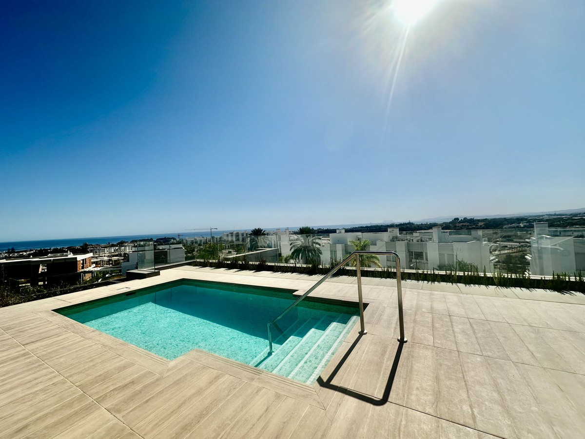 cd1ff8c02b3b8b40542e2f1557331bb4 - 34