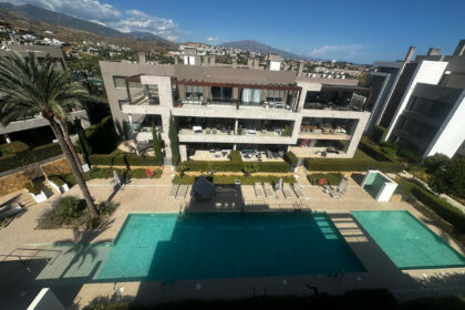 cd1ff8c02b3b8b40542e2f1557331bb4 - 39