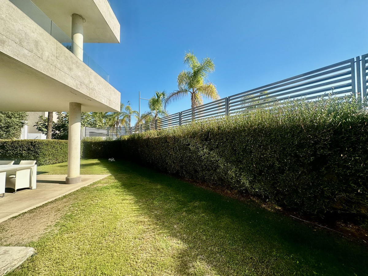 cd1ff8c02b3b8b40542e2f1557331bb4 - 7