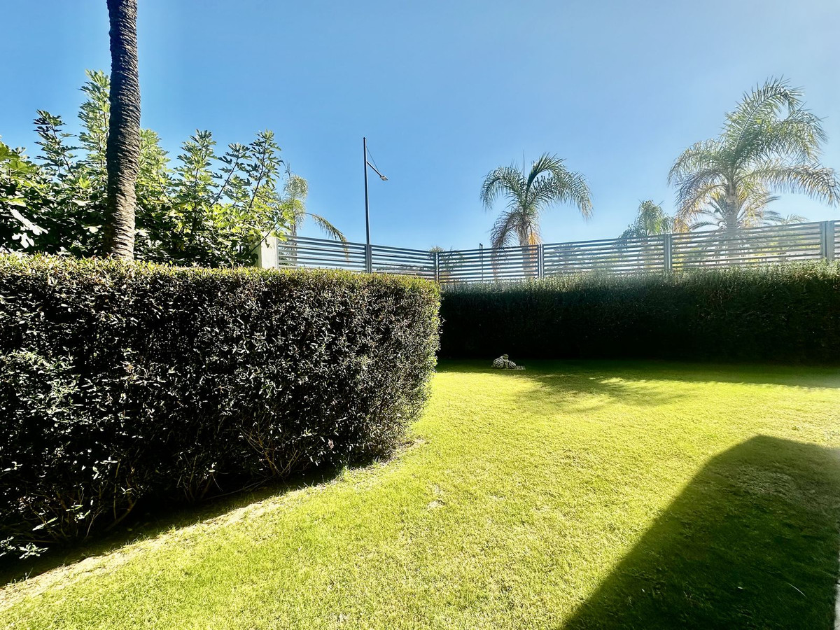 cd1ff8c02b3b8b40542e2f1557331bb4 - 9