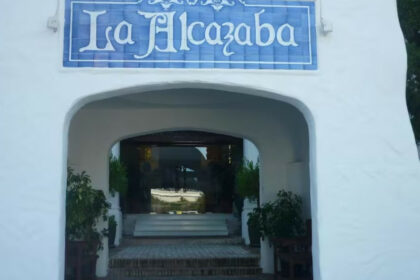 cdeeead31dc8f8efe9b652bf3a8d19af - 9