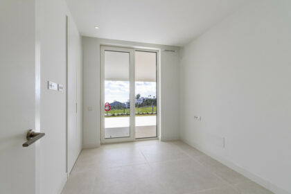 ce0a8a1219c7a85535145b3c5bfcf720 - 13