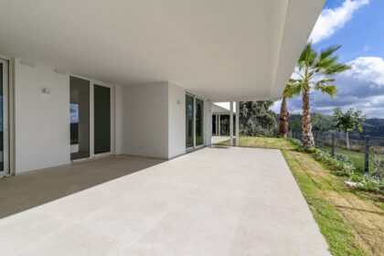 ce0a8a1219c7a85535145b3c5bfcf720 - 2