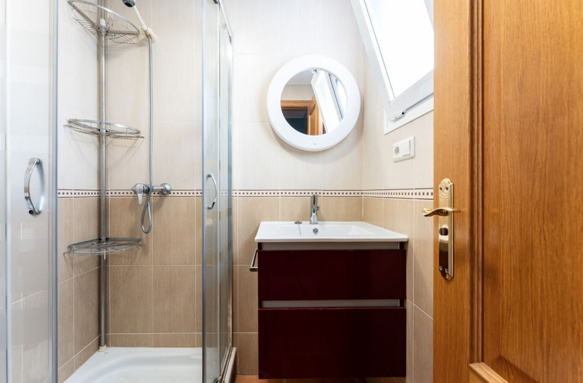 ceacc8e8ec98f00ac08decfd7c315905 - 13