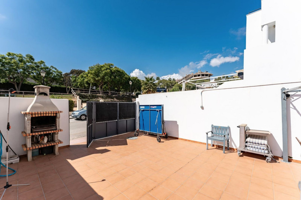 ceacc8e8ec98f00ac08decfd7c315905 - 2