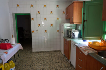 cee42c09b858dc7c7c034373513bec00 - 11