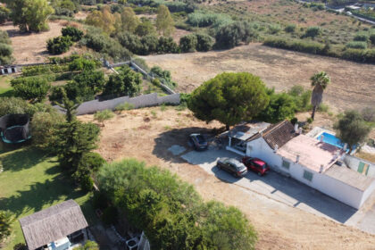 cee42c09b858dc7c7c034373513bec00 - 21