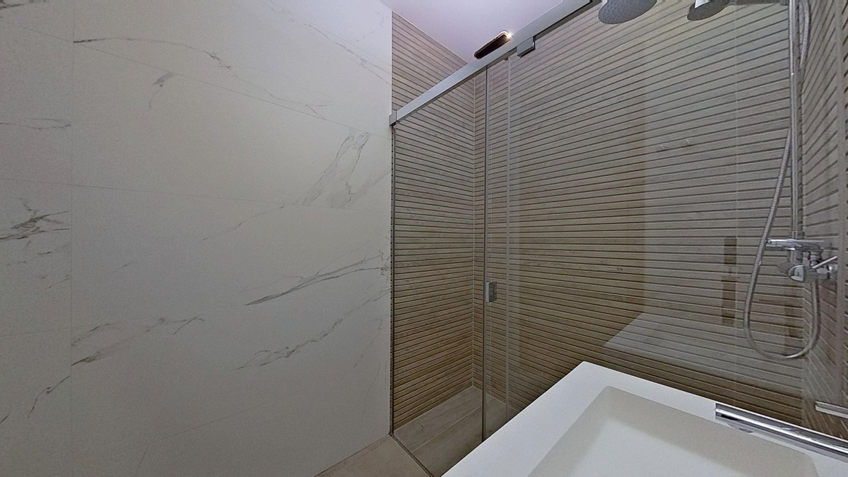 d01a0f0059029300cb3fe4ba8f4ce6bb - 17