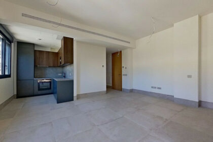 d01a0f0059029300cb3fe4ba8f4ce6bb - 24