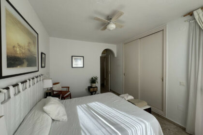 d0d4ae5903358d440e9828f822d454fc - 24