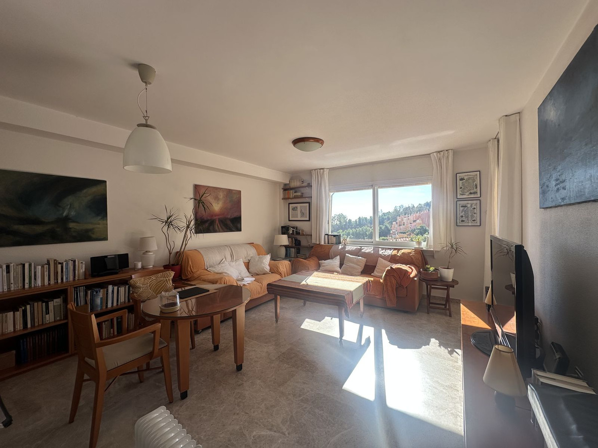 d0d4ae5903358d440e9828f822d454fc - 5