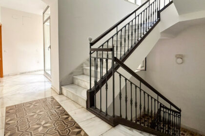 d0e41b24dc4827c92b12ca92e60739af - 9