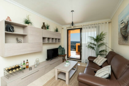 d1000f457c0663512b94f3d666be283e - 15