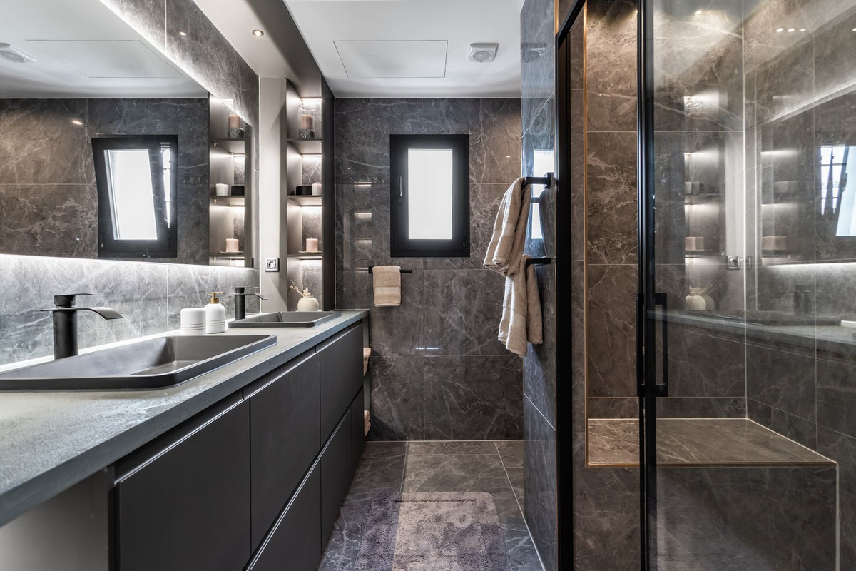 d15c2db791f51d822c63cb202edb4f79 - 22