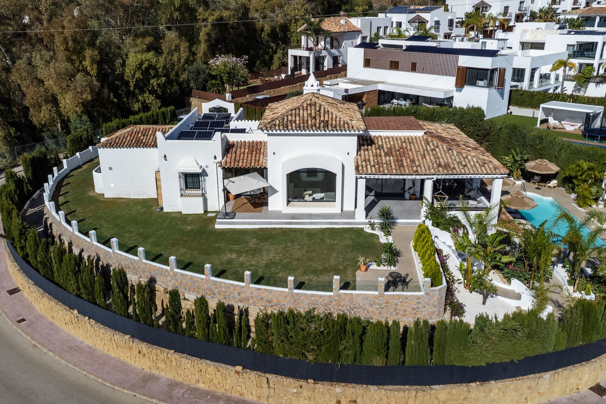 d15c2db791f51d822c63cb202edb4f79 - 26