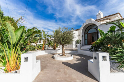 d15c2db791f51d822c63cb202edb4f79 - 9