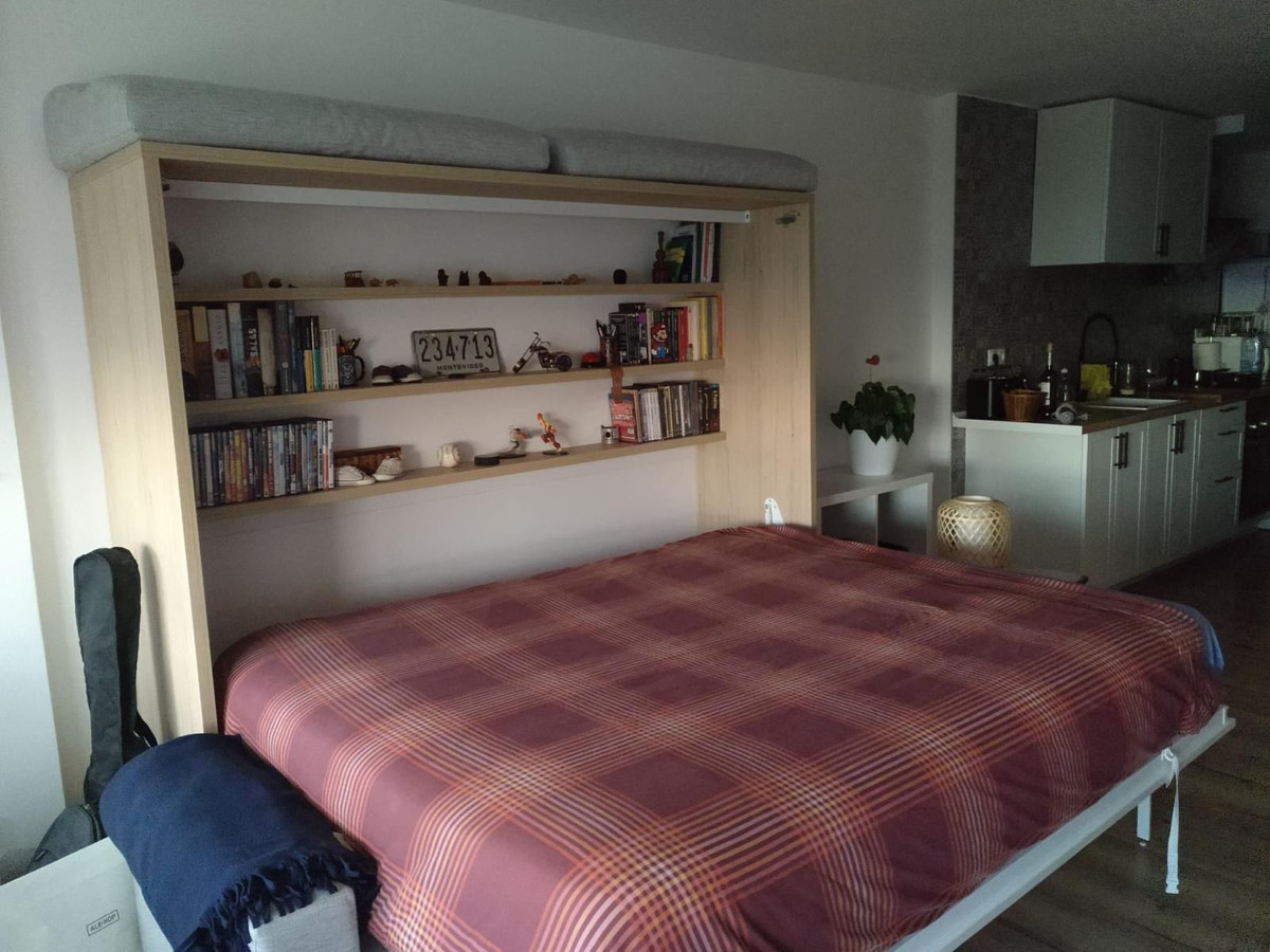 d17cdeae508a6194269c63c55e48e1cf - 10