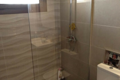 d17cdeae508a6194269c63c55e48e1cf - 11