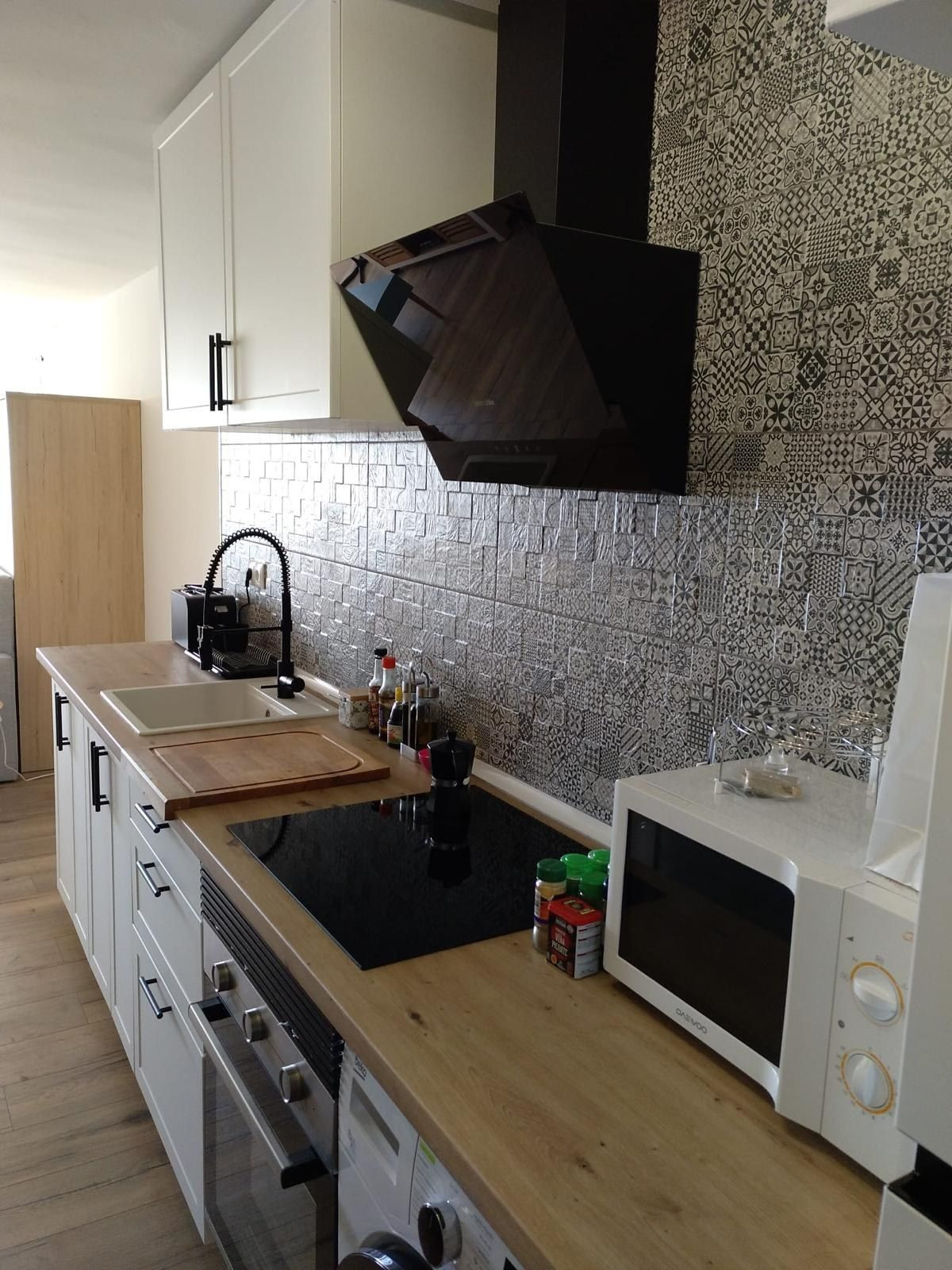 d17cdeae508a6194269c63c55e48e1cf - 3