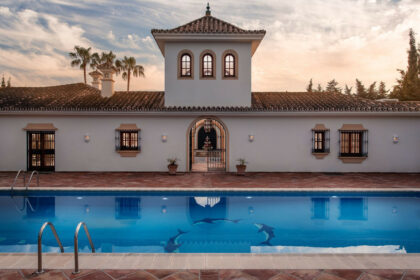 d19821537768838c6d400e2d35fc41bd - 12