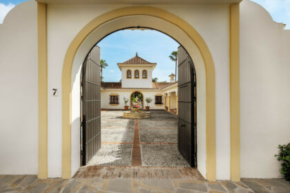 d19821537768838c6d400e2d35fc41bd - 2