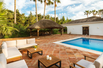 d19821537768838c6d400e2d35fc41bd - 20