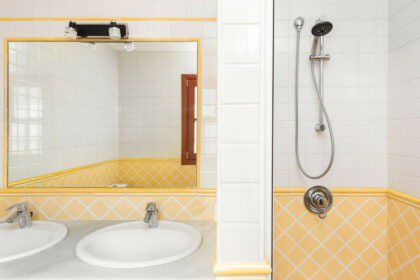 d19821537768838c6d400e2d35fc41bd - 31