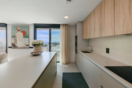 d20a4f083cdc2641e80d7471501667d0 - 11