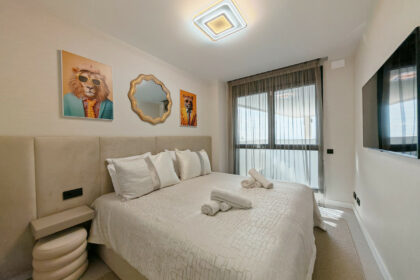 d20a4f083cdc2641e80d7471501667d0 - 17