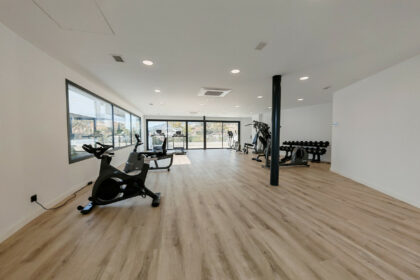 d20a4f083cdc2641e80d7471501667d0 - 30