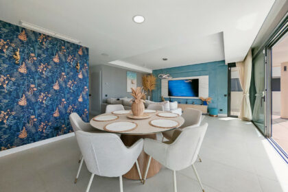 d20a4f083cdc2641e80d7471501667d0 - 4