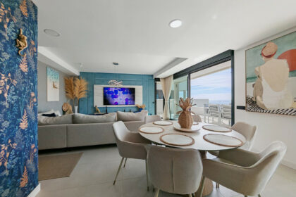 d20a4f083cdc2641e80d7471501667d0 - 5