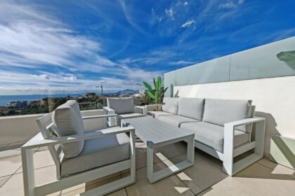 d20a4f083cdc2641e80d7471501667d0 - 7