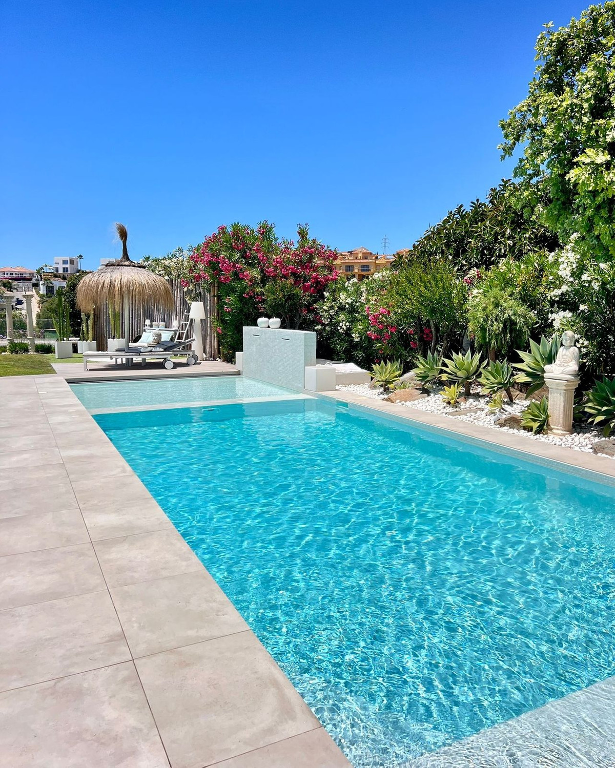 d2659af72f03462e58a9802f673eb1f7 - 19