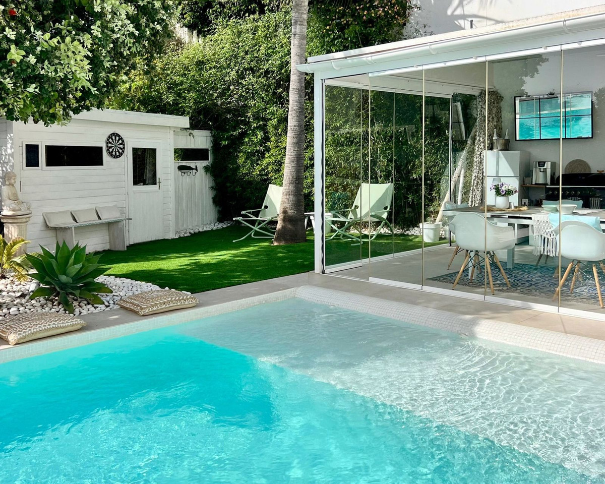 d2659af72f03462e58a9802f673eb1f7 - 23