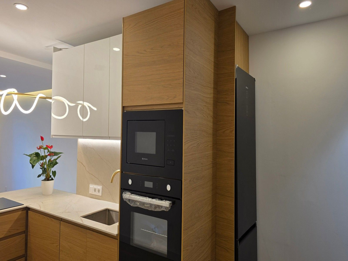 d2a3b0564f2bd5caf813587582a44a37 - 4