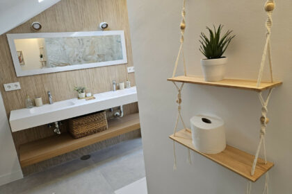 d4661c1adfc1c6effc587c13e447a28e - 32