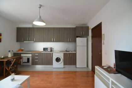 d470f2e76bc3417c314332dc29dacc75 - 7