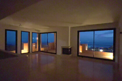 d49c41d00585b2c6d5e2bd109f8fc632 - 16