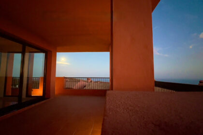 d49c41d00585b2c6d5e2bd109f8fc632 - 32